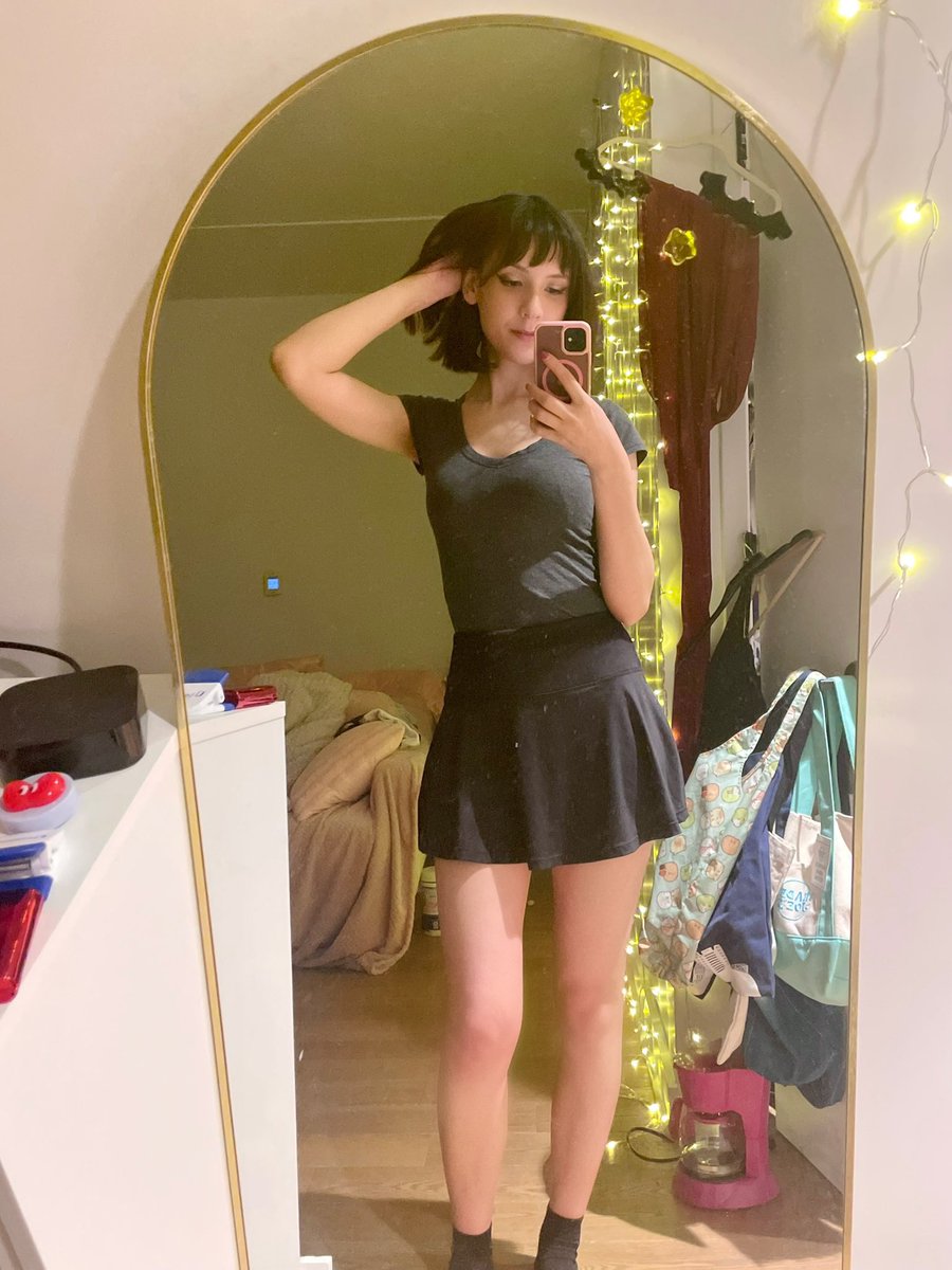 Satakara69's tweet photo. Does she trigger you? https://t.co/mId6RemENF