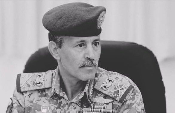 SaudiNews50's tweet photo. عاجل:

 أنباء عن قضاء القوات اليمنية على وزير دفاع الحوثيين "محمد العاطفي"، وعدد من القادة العسكريين.

- https://t.co/iRA8we3aIr