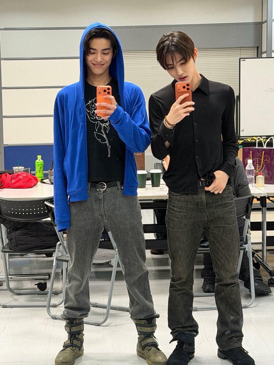 keonsean54's tweet photo. 부활 https://t.co/G3YFje43cp