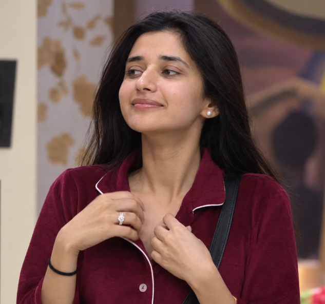 TeamKanikaFC's tweet photo. This is peak morning beauty🤌💓

#KanikaMann #Bigboss20 https://t.co/f8vpdNxV54