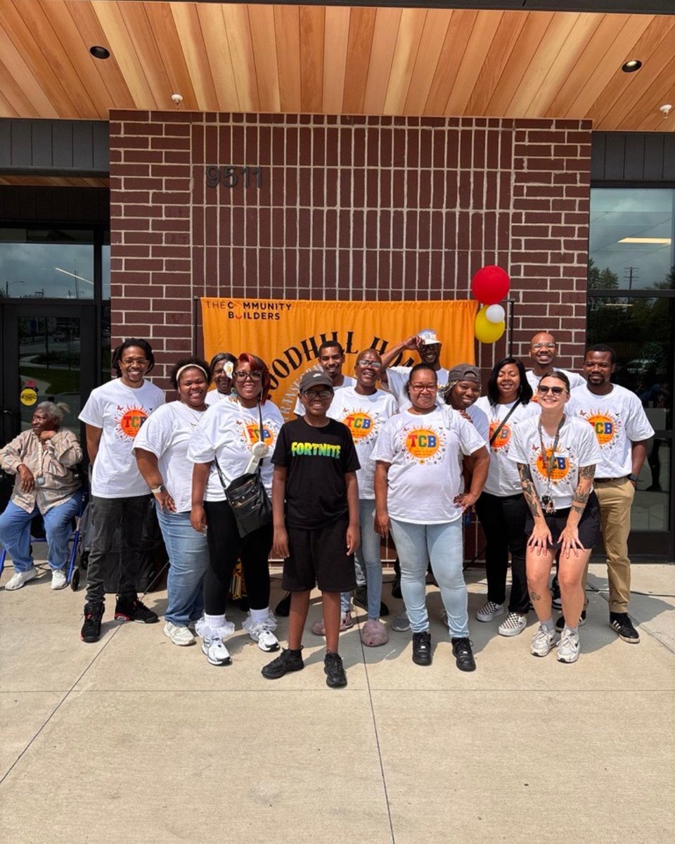 TCBCommunities's tweet photo. Our residents in Cleveland celebrated their annual back-to-school bag giveaway and learned about the Woodhill Works program!

Thank you, Family Connections, @pre4cle, @AnthemBCBS, @CareSource, @OCCHstrong, NP3, The Intergenerational School, @clepolice, @kidsbookbank, &amp; @ccdocle. https://t.co/RG49BkE0uS