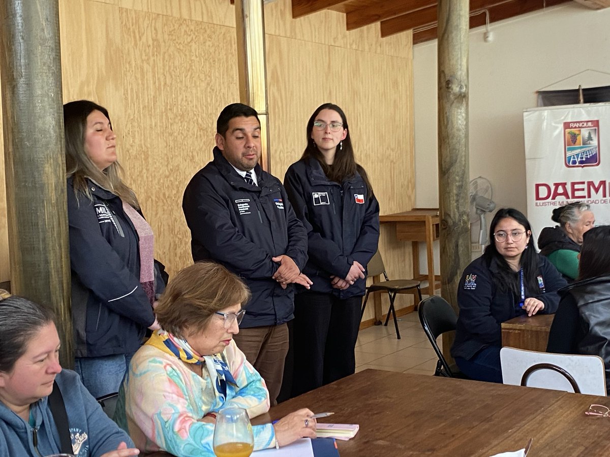 olnuble's tweet photo. Como parte del Estudio de Realidad Comunal 2026, realizamos un grupo focal con actores clave de la comuna de Ránquil, con el objetivo de conocer sus percepciones y experiencias sobre los factores que influyen en la incorporación y permanencia de las mujeres en el mercado laboral. https://t.co/aIkvFVqx1a