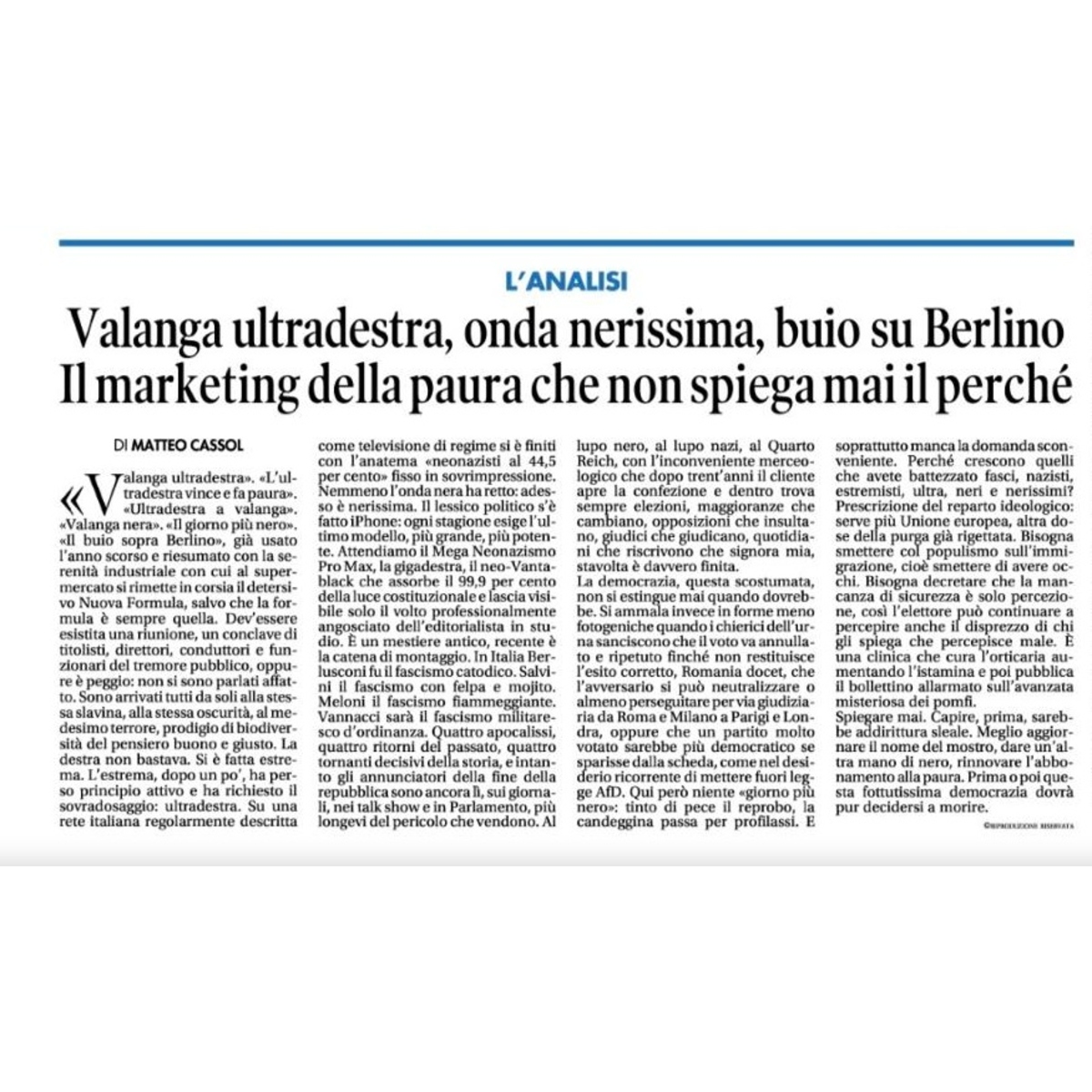 MatteoCassol's tweet photo. Il lessico politico s’è fatto iPhone: ogni stagione esige l’ultimo modello, più grande e potente. Attendiamo il Mega Neonazismo Pro Max, la gigadestra, il neo-Vantablack che assorbe il 99,9% della luce costituzionale e lascia visibile solo l’editorialista.
@tempoweb di @Capezzone https://t.co/QoaIjTBt5i