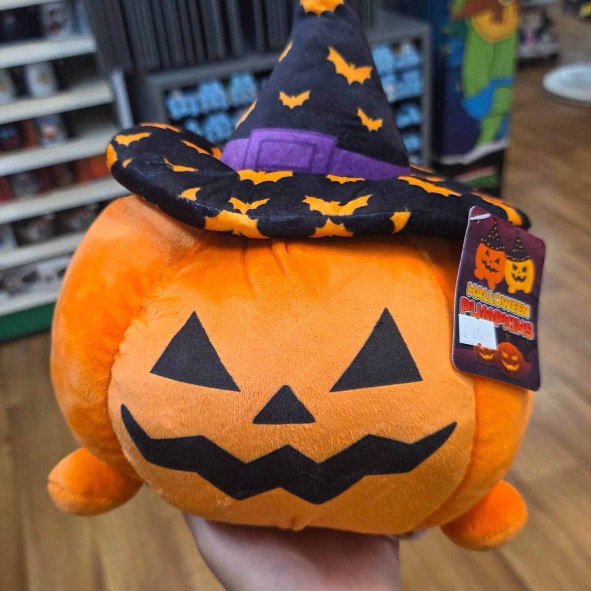 galleriesBRI's tweet photo. Itโs code orange at @tvmbristolstore! ๐
Which ones are you buying first? ๐ป
#TVMBristol #TheGalleries #Halloween #Repost https://t.co/2Ag810B726