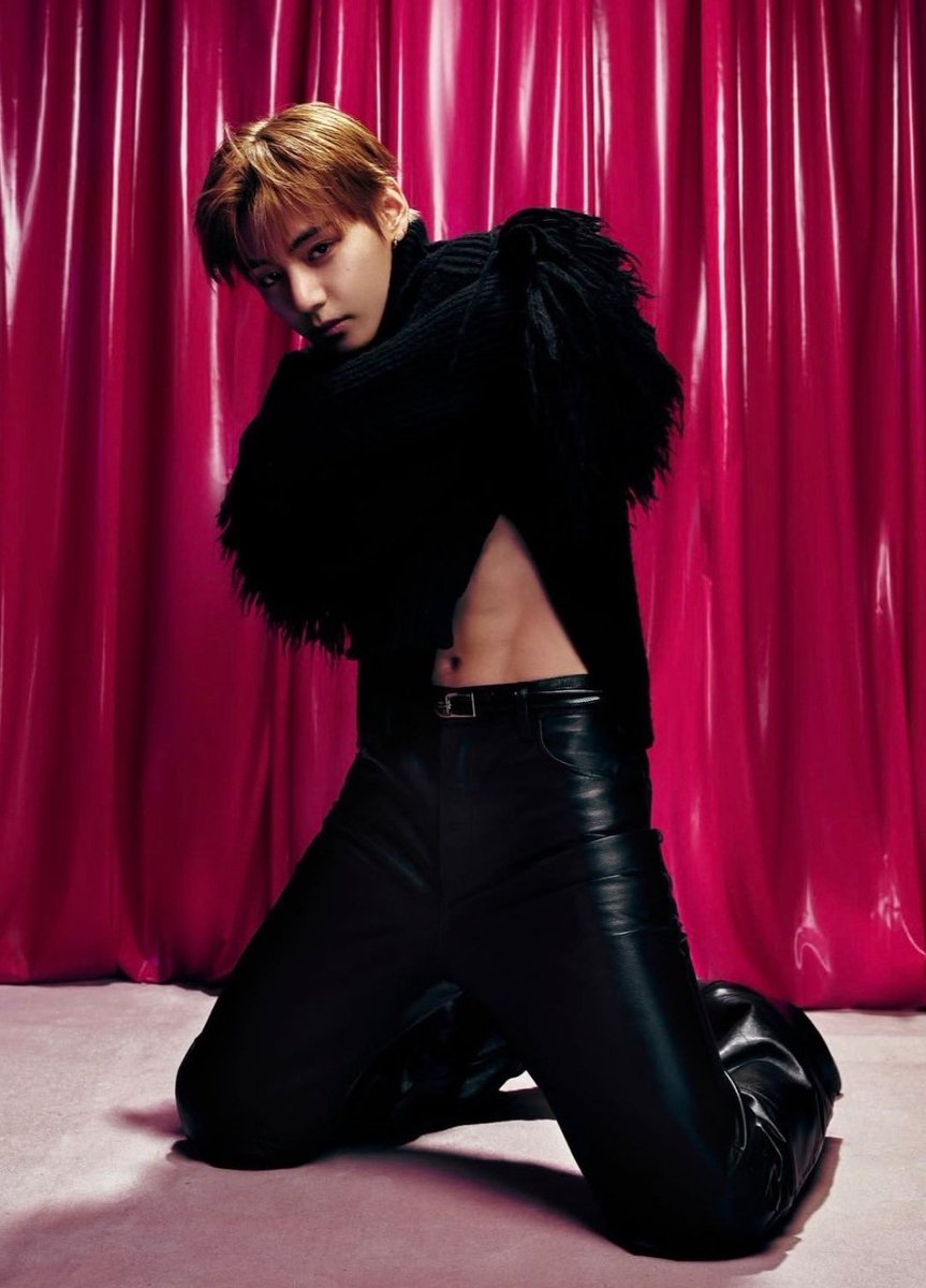 AboutMusicYT's tweet photo. Taehyung looks like a dream for Dazed. https://t.co/uqsLZeJRJY