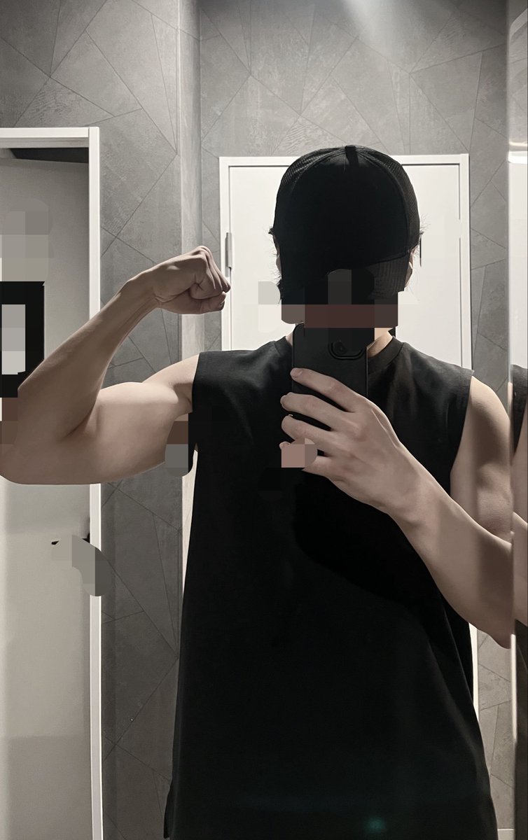 Myheart_isEmpty's tweet photo. 雨でも行って偉い https://t.co/MX0np8qsOB