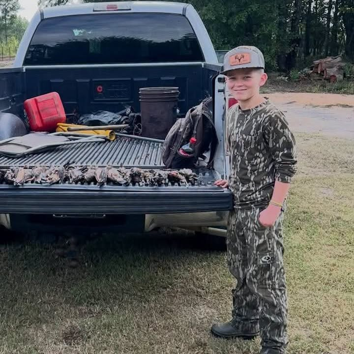 nchuntnfish's tweet photo. 12-year-old Connor Hutto killed 14 doves while hunting with his dad on Labor Day in Barnwell County, SC. It was Connor's first time shooting doves. Great job young man! #BarnwellCounty #SouthCarolina #DoveHunting #DoveSeason #Dove #Hunting #DoveHunt #Carolinas #CarolinaSportsman https://t.co/X1pjLNWoGw