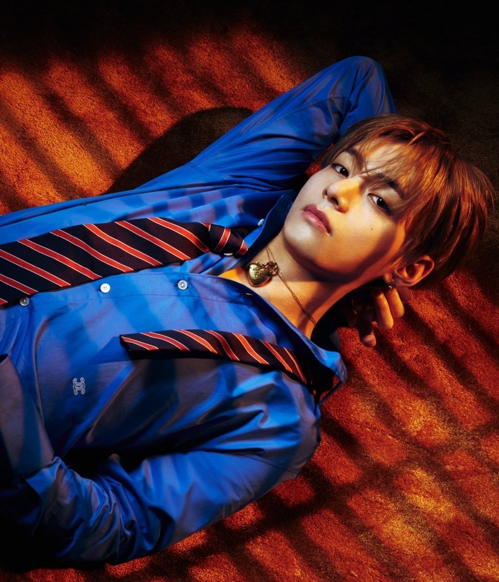 BTSxBRAZIL's tweet photo. 📸 #V para a Dazed Magazine! https://t.co/uzNcTVHpji