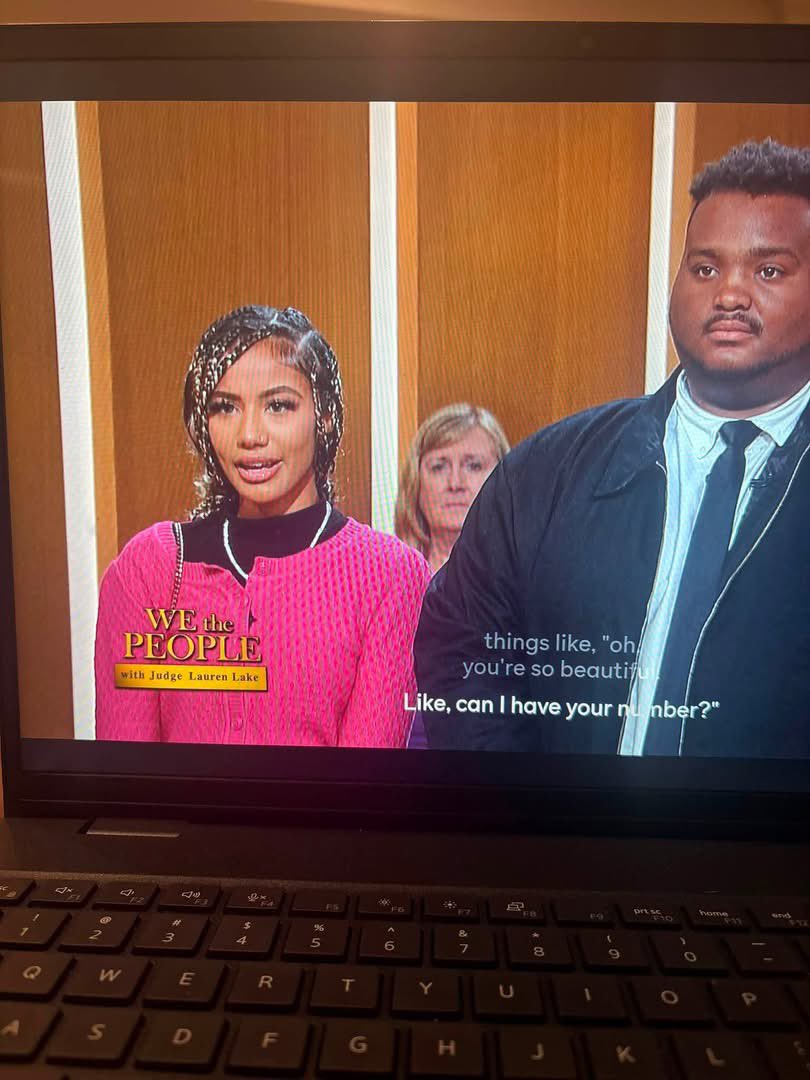 juliethardt's tweet photo. Yall im buggin or is this Leandra on We the People??? 😭😭 it’s the smile and the dimple doing it for me https://t.co/O5aSd2ayhR