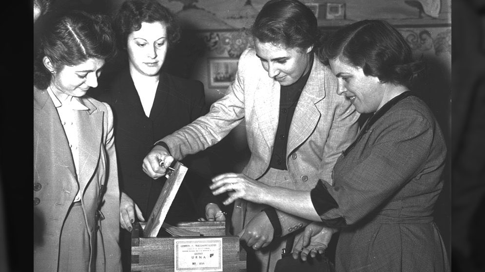fedeebongiorno's tweet photo. 📆 Hoy se cumplen 79 años de la sanción de la Ley del Voto Femenino https://t.co/mb4Hq7Kox2