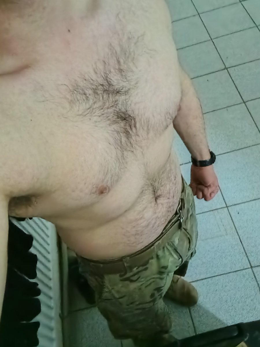 Gabriel12473's tweet photo. @_v1c3nt3_ Te parecen suficientes 21cm? https://t.co/uXLPgf5fAT