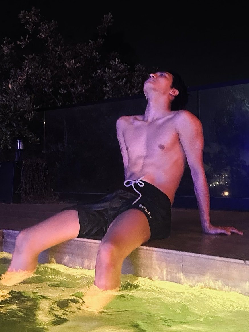 motherhongjoong's tweet photo. don't let his big cock distract you from the fact that his eyes are WIDE OPEN https://t.co/yCjOxXOXXj