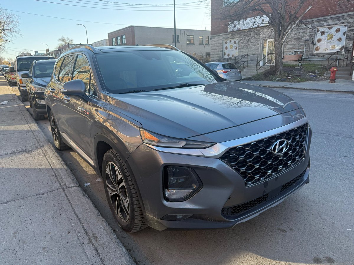 occkin's tweet photo. 🚘 HYUNDAI SANTA FE
💰 PRIX : 21.500$🔥🔥🔥
📅 Année : 2018
⚙️ Boîte : Automatique
🚘 Volant : Gauche
⛽ Carburant : Essence
❄️ Climatisation : OK
🌞 Toit : Panoramique
📊 Kilométrage : 32.453 km
📍 Localisation : Ngaliema Pigeon
📞 Contact : 0829951769
#kinshasa #drc https://t.co/yV2LtRKlTd