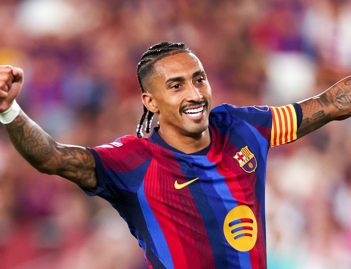 FabrizioRomano's tweet photo. 🔵🔴 Raphinha opens his UCL season with a goal and he’s already at 7 goals scored in 5 games for 2026/27. 🕸️

vs Elche ⚽️⚽️🎯
vs Athletic Club ⚽️
vs Rayo Vallecano ⚽️⚽️
vs Valencia ⚽️
vs Feyenoord ⚽️

8 G/A in 5 games, so far. 🇧🇷 https://t.co/ouBye0Ldj8