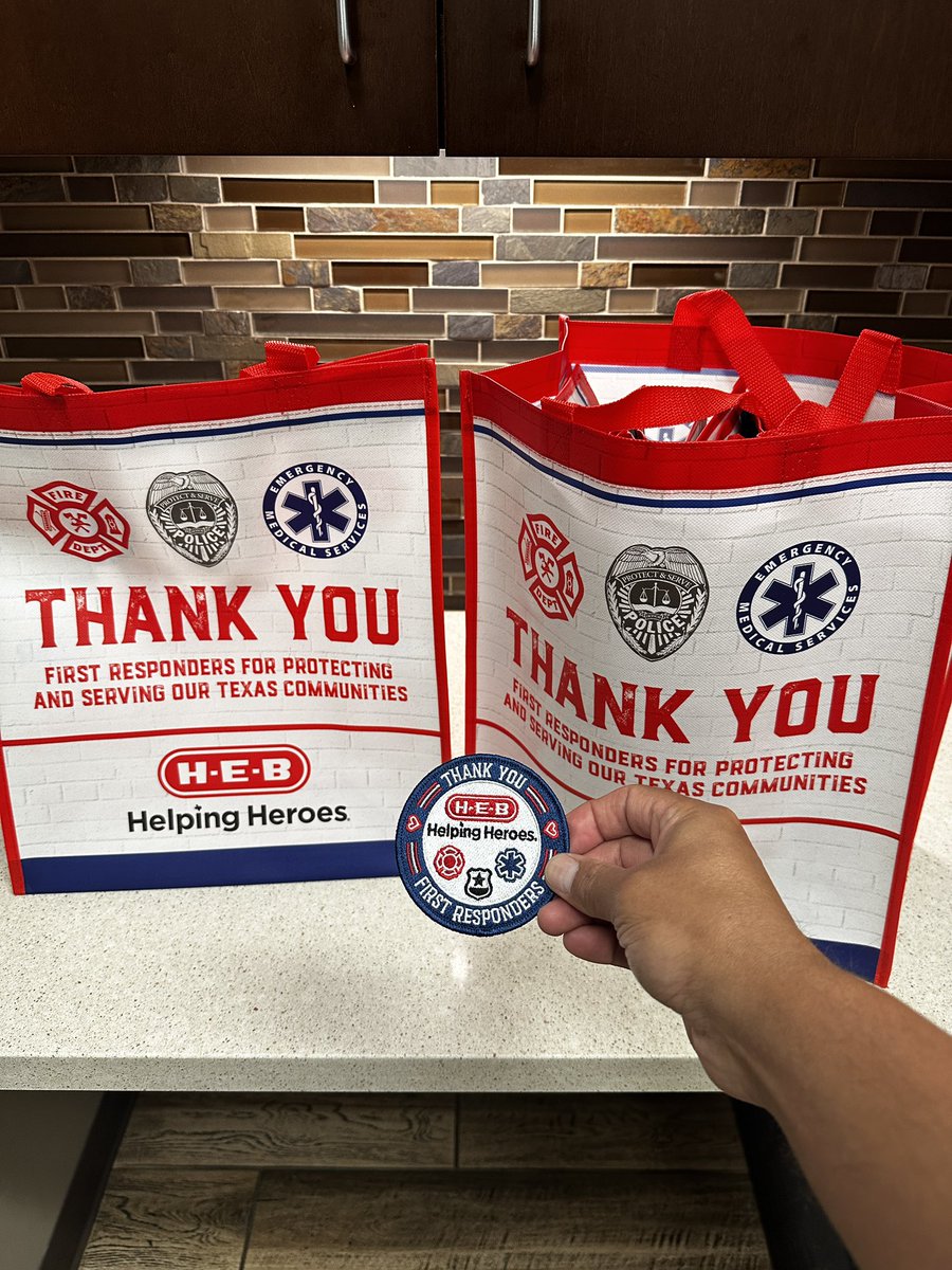 cyfairfd's tweet photo. Thank you HEB for coming by Station 13 to cook breakfast for the crews and for stopping by Station 8 to drop off snacks.
The generosity is always appreciated!
#HEB https://t.co/SHj10mG5t3