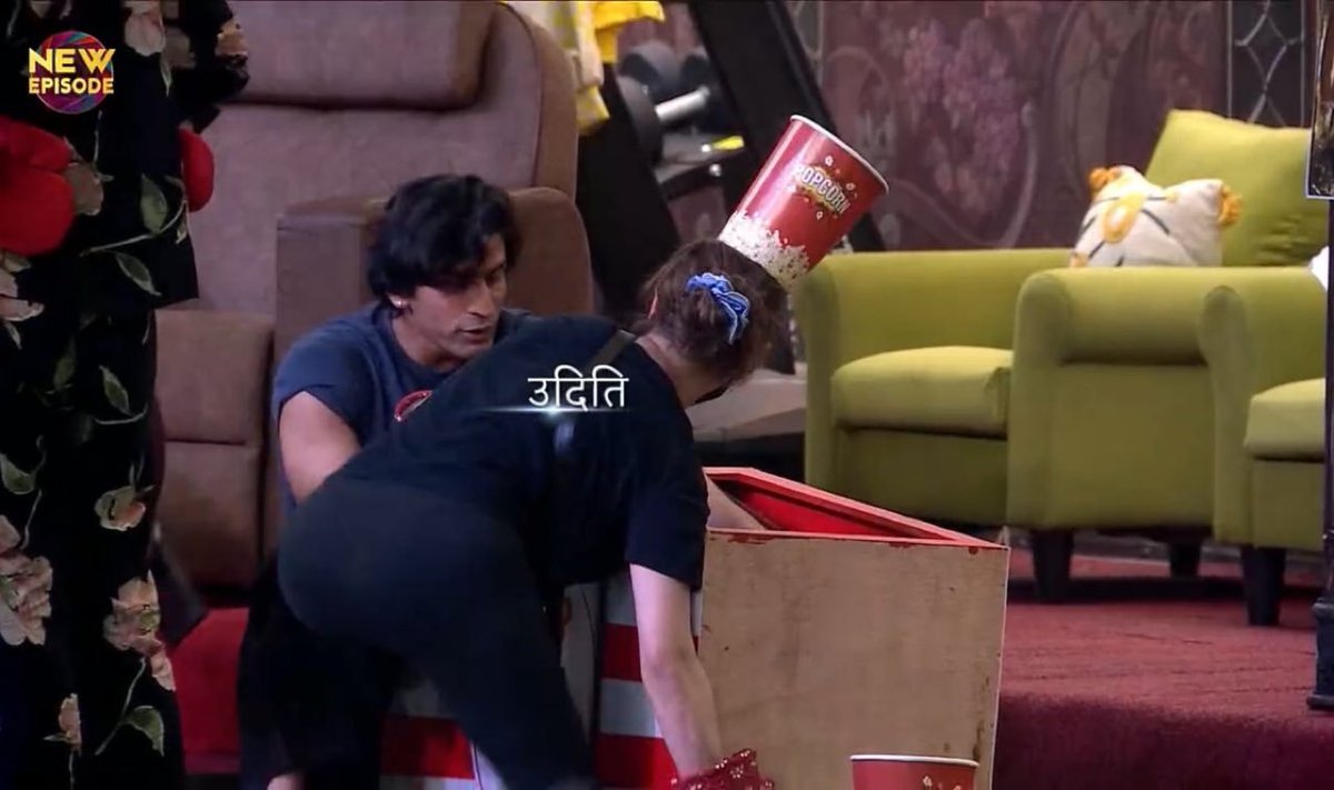 KHUSHBO77296121's tweet photo. Strongest contestant
Go girl 💪
#UditiSingh #BiggBoss20 #SaveUditi #bb20 https://t.co/0f50bCRU68