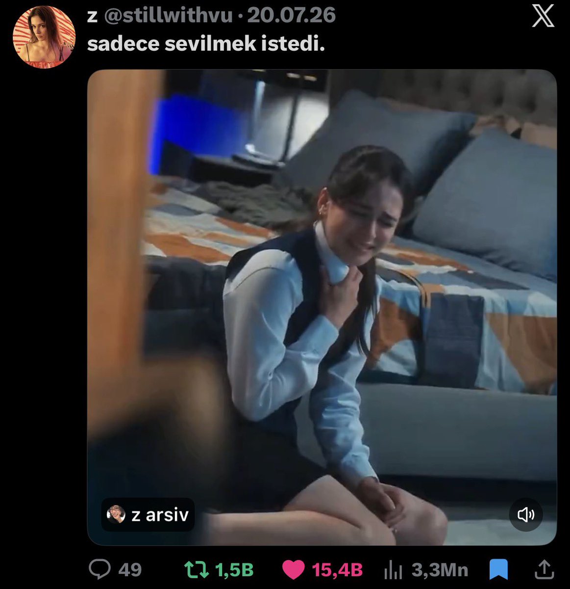 whoisthszey's tweet photo. Helin Elveren’e sahip olduğun için çok şanslısın daha17 https://t.co/2QhSejqKYS