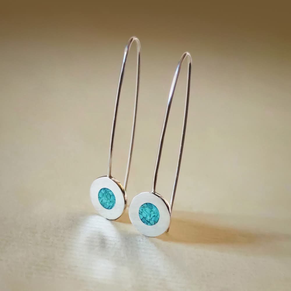 Joyas_CM's tweet photo. Aros con detalle en mosaico de piedra turquesa, largo 4 cm.
#joyascm #joyasdeplata #joyasartesanales #joyashechasamano #joyeriaartesanal #hechoamano #handmade #silverjewelry #jewelry #earring https://t.co/NNZEMZEsYy
