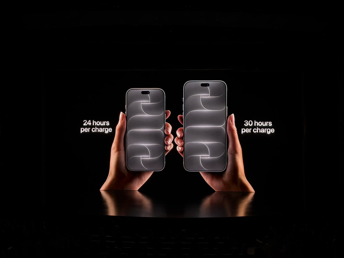 spin9's tweet photo. ชิพ A20 Pro ใน iPhone 18 Pro ใหม่ เน้นพลัง Neural Processing เพิ่มจำนวนคอร์ 1 เท่าตัว

ปรับการออกแบบชิพใหม่ ให้ระบายความร้อนดีขึ้น ปรับ Vapor Chamber ให้ดีขึ้น กระจายความร้อนทั้งจากชิพและหน้าจอได้ดีขึ้น

ปรับปรุงดีไซน์แบตเตอรี่ใหม่ ทำให้เป็น iPhone ที่แบตอึดที่สุด โดย iPhone 18 Pro Max มีประสิทธิภาพแบตที่ดีขึ้นมากที่สุดเท่าที่เคยมีมา

ชาร์จไวขึ้น เคลมชาร์จ 50% ใน 15 นาที

#AppleEvent