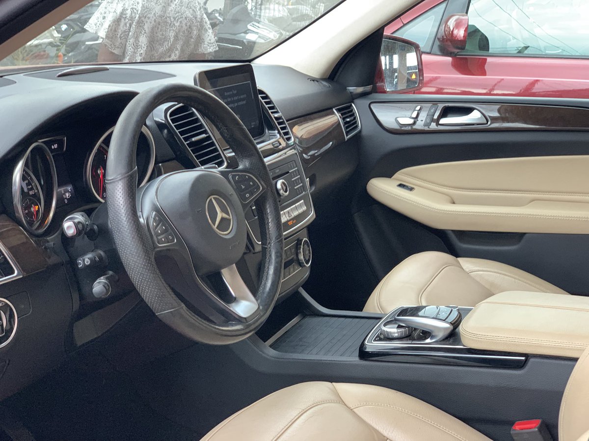 POSTICK44's tweet photo. FOR SALE — MERCEDES-BENZ
Luxury. Class. Performance. Presence. 🇩🇪✨
Step into sophistication with this stunning Mercedes-Benz SUV, finished in a beautiful glossy red with an elegant, commanding exterior.
📍 Available for inspection
💰 Price: ₦40m
📞 Call/WhatsApp:09076413473 https://t.co/rYdKH16KZ9