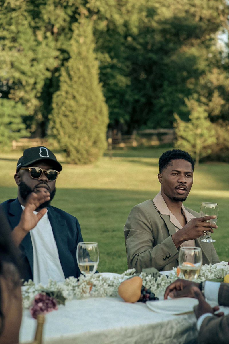 kwadwosheldon's tweet photo. Made an appearance in @KWESIARTHUR_’s “Yawa” music video! 🔥🔥The video is officially OUT! Tap in, watch, share, and RUN THE NUMBERS UP! https://t.co/V4yVcnSNs5