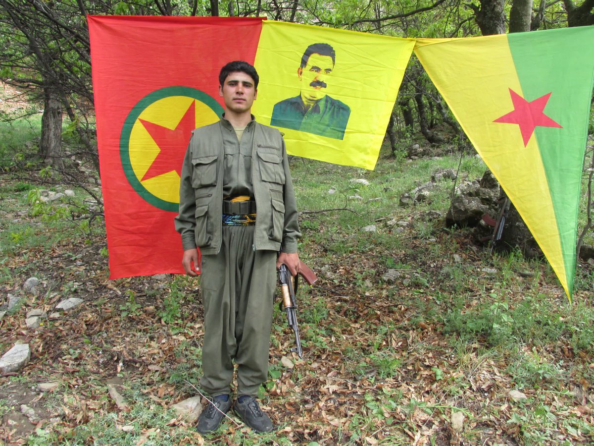 ararraatt__'s tweet photo. Şehîd Çekdar Milazgirt - Bünyamin Hönül

Mûş https://t.co/FcM7sCwwTw