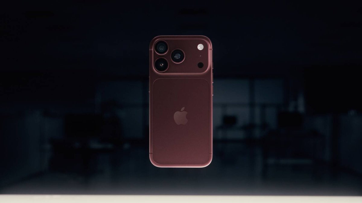 ijustine's tweet photo. Deep black, glacier blue, and burgundy! iPhone 18 Pro colors! #applevent https://t.co/1RBt1cl14T