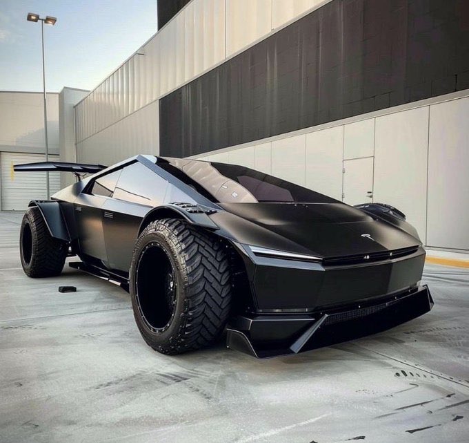 elonwatchm's tweet photo. Give this Tesla a name https://t.co/YWLN8qAkzD