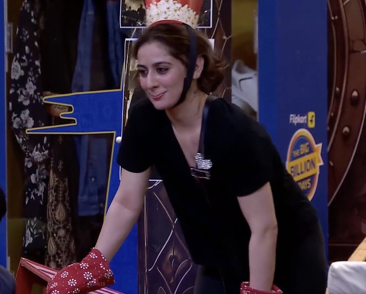 BiggBossDude's tweet photo. uditi bro task toh slay kiya but can you be a bit more vocal too? support karne ka bohot mann ho raha hai.😔👍 https://t.co/BTJ1FEJm3k