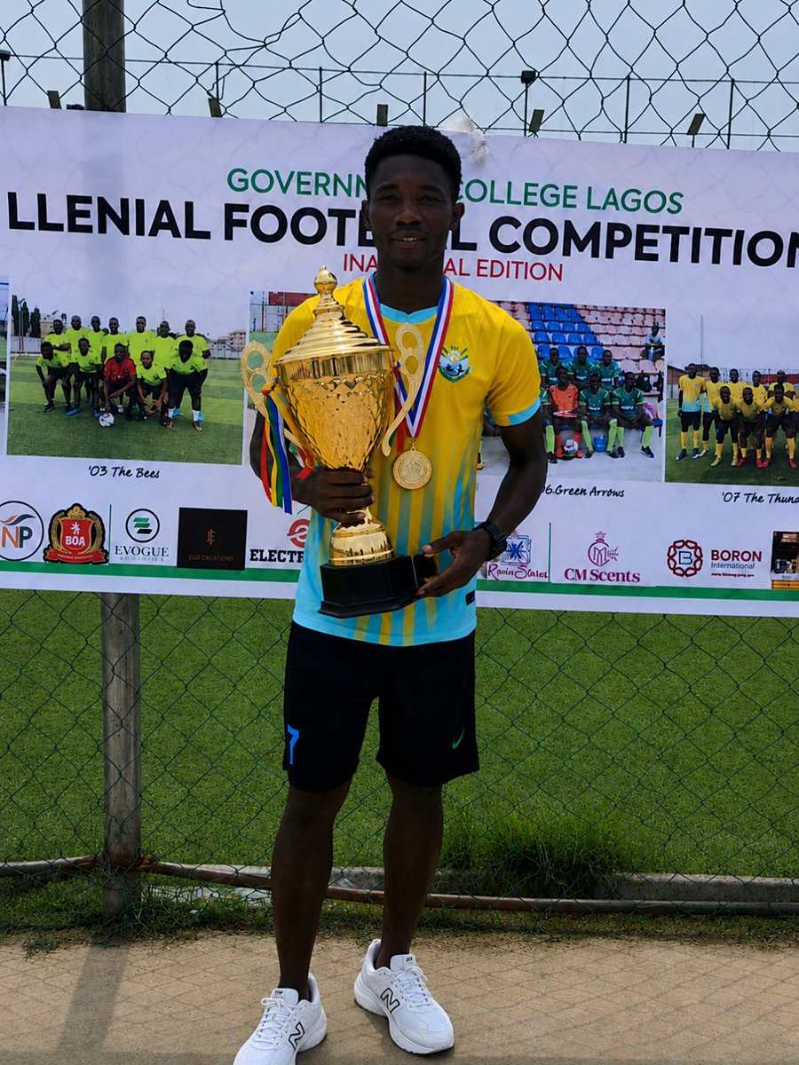 abi37292's tweet photo. @naijaballers
@Tomisin_Alasiri
@PoojaMedia
#2026 Government college students alumini football tournament Winners
#Topassit5
#TwoGoals⚽⚽ https://t.co/qDjYZdBh9p