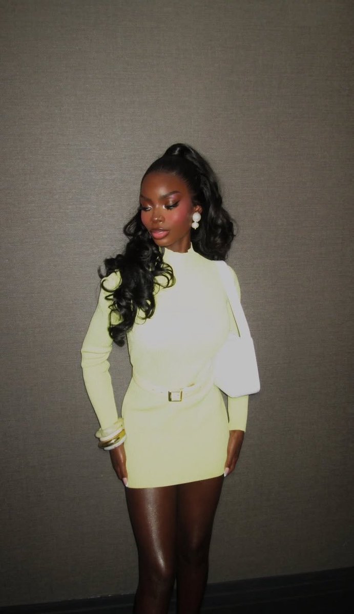 CocoaCarthenn's tweet photo. I could never forget this Barbie serve henni #OlandriaInNewYork https://t.co/JTs2JhSC4y