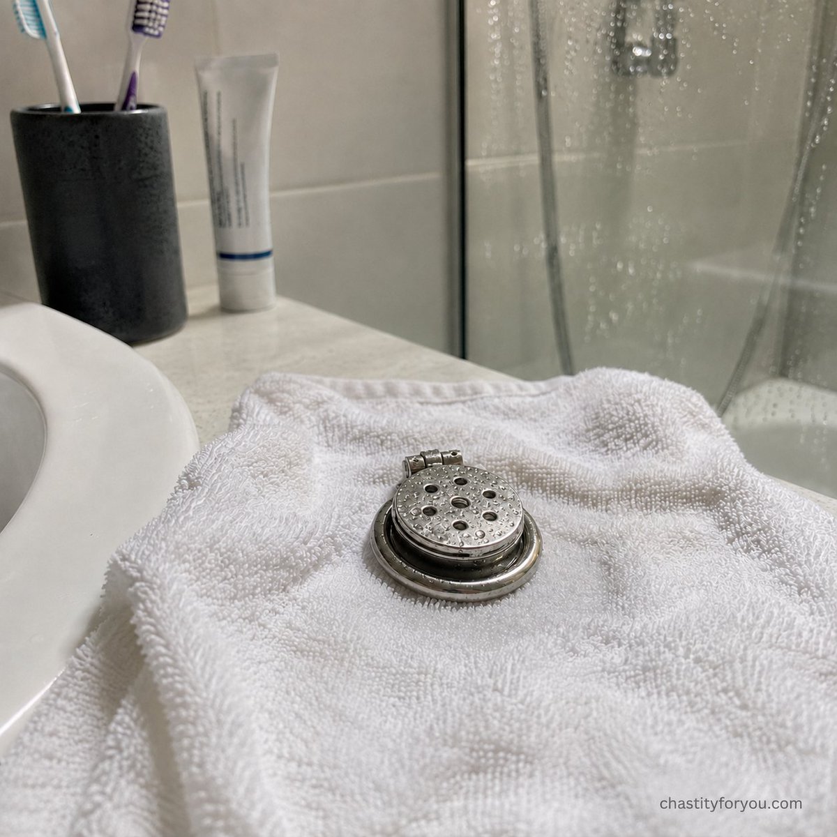 C4Y_Platform's tweet photo. When being locked becomes normal, how often do you take it off for a proper clean?
https://t.co/6lbLibRjke
#MaleChastity #Chastity #ChastityLifestyle #Locked #NormalizeChastity #ChastityForYou https://t.co/qhKRAhtgpS