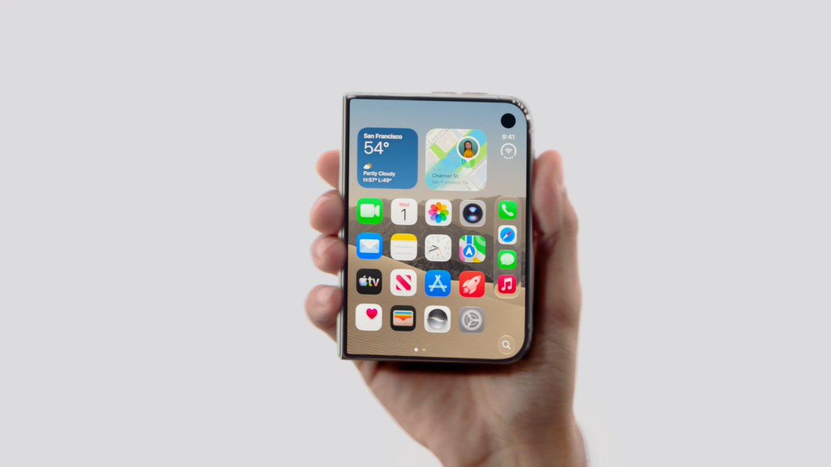 theapplehub's tweet photo. The iPhone Duo is insane! 🔥 #AppleEvent https://t.co/JP0wGX3WPx