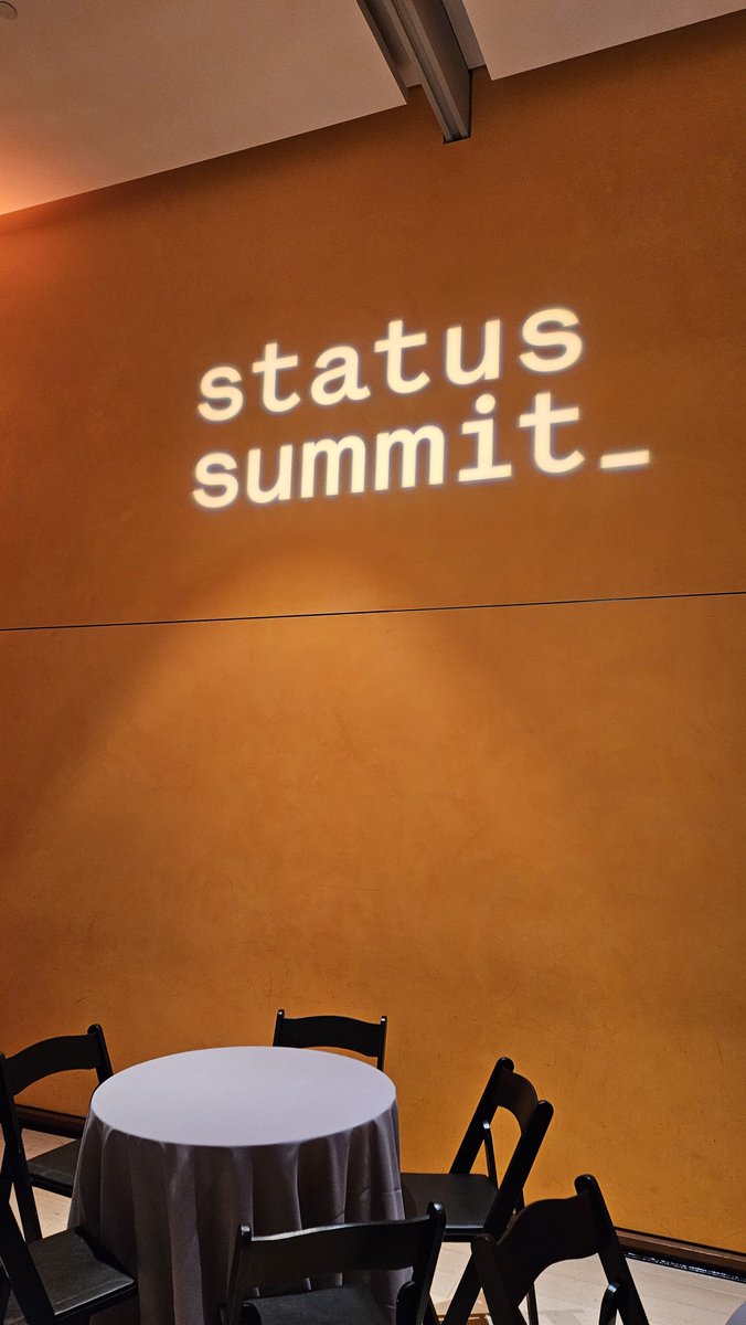 mollystarkdean's tweet photo. Who do I know at the #StatusSummit? @oliverdarcy @wikimedianyc @wikisignpost https://t.co/9NbjWy2jHf