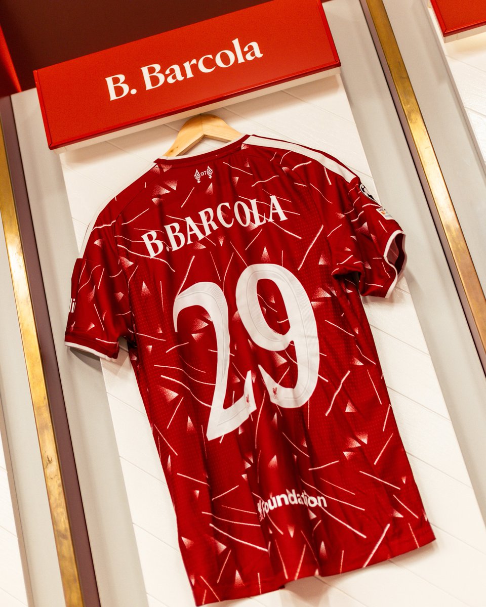 LFC's tweet photo. #UCL ready 🤩🔴 https://t.co/SVMrHzy5cP