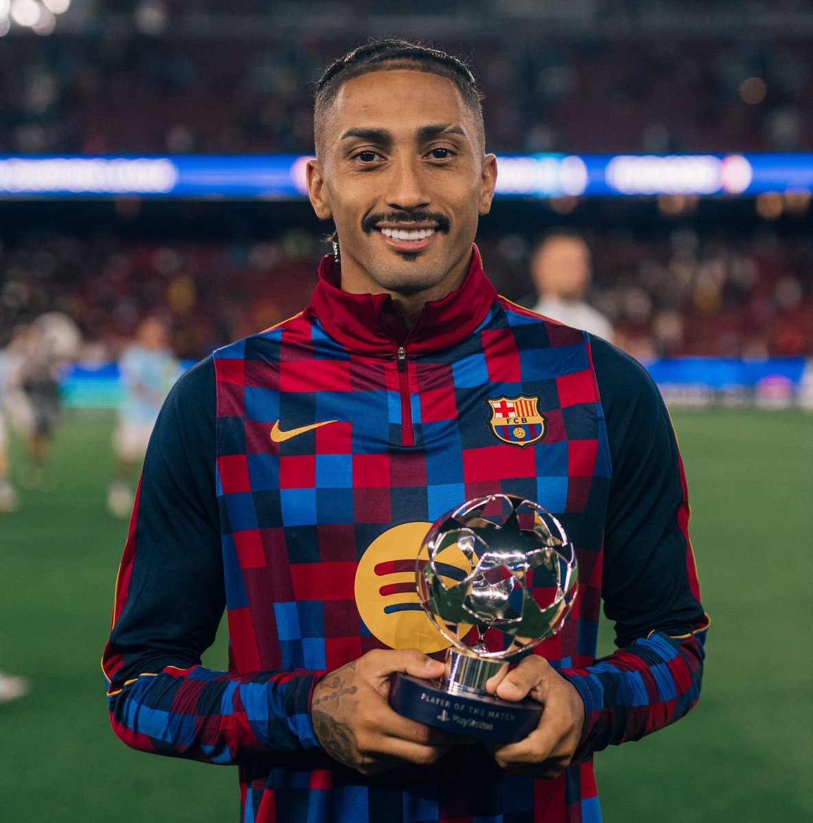 ReshadRahman's tweet photo. ⭐️ Raphinha named as the game’s official MOTM. #FCB 🔵🔴 https://t.co/tLkNvRNEOB