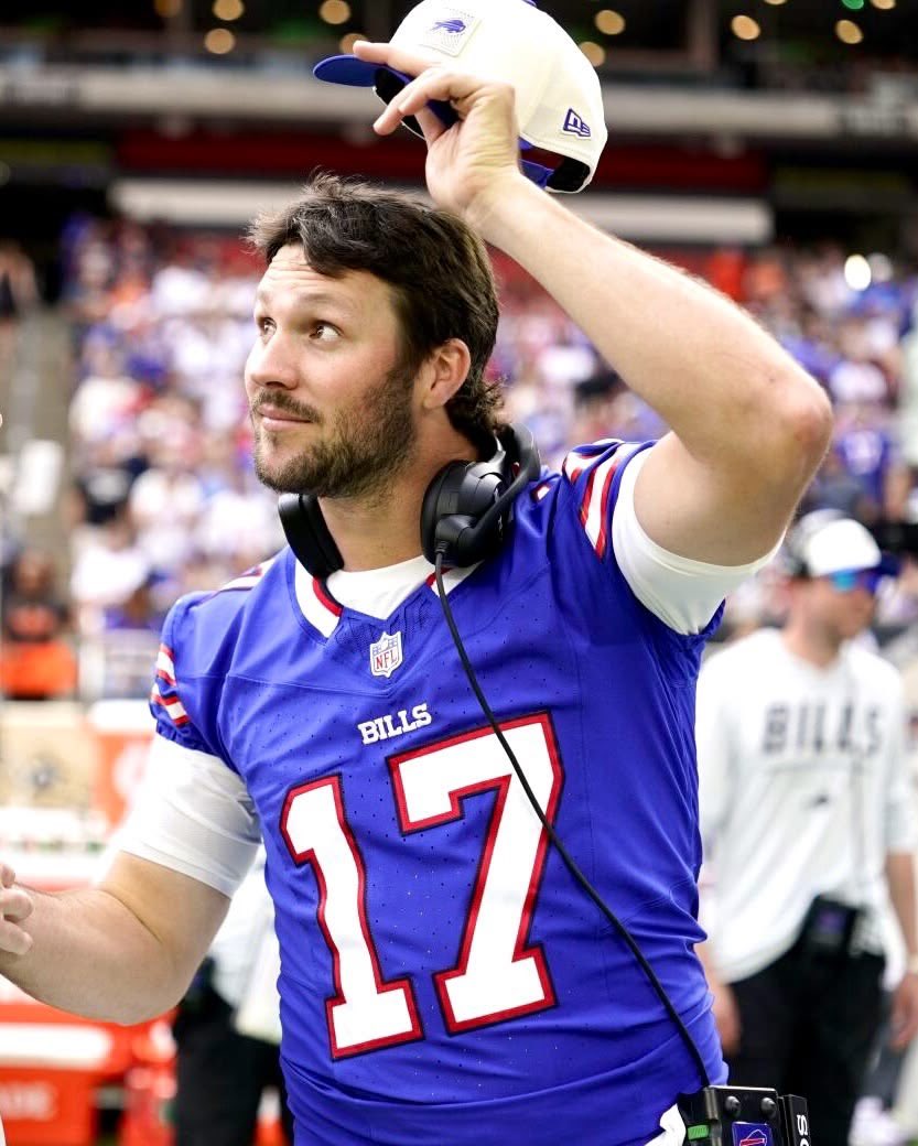 joshallensgf's tweet photo. 4 days until josh allen football 🤩🏈 https://t.co/WNR2XNsj8u