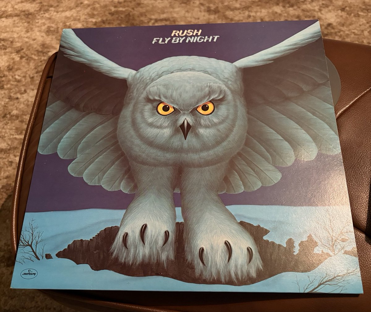 KevinPriceyfps's tweet photo. Currently Listening to RUSH’s 1975 Album “Fly By Night”
It Kicks Off With A Live Favourite Which Is One Of My Favourite Songs “Anthem”
#RUSH #FlyByNight #VinylLP
@vivien2112 https://t.co/VkhfaLeBI6