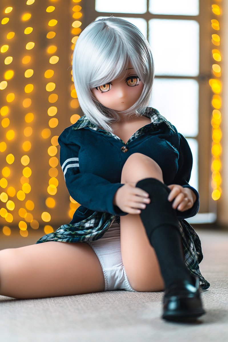 Tenbudou_com's tweet photo. 多分我が家には50体以上のドールちゃんがいてそろそろ手放さねばなりません
程度はそんなに良くない＋輸送費負担でも『くれるっつうなら貰ってやるよ』とか言う人居ます？ https://t.co/vwFtAh5nGm