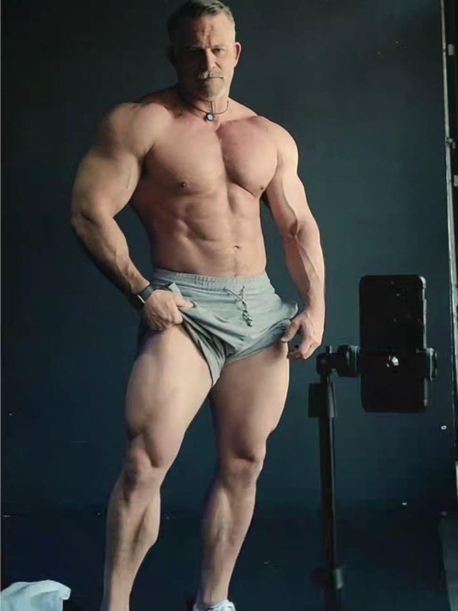 Masterjonhnhaki's tweet photo. Sitting here possibly fighting the flu, scrolling through pics from last week like…
“Ah yes, I remember when my immune system and quads were both cooperating.”
We’ll be back soon enough.
https://t.co/IIrQYF7rFj https://t.co/Ym7w3kgsoI