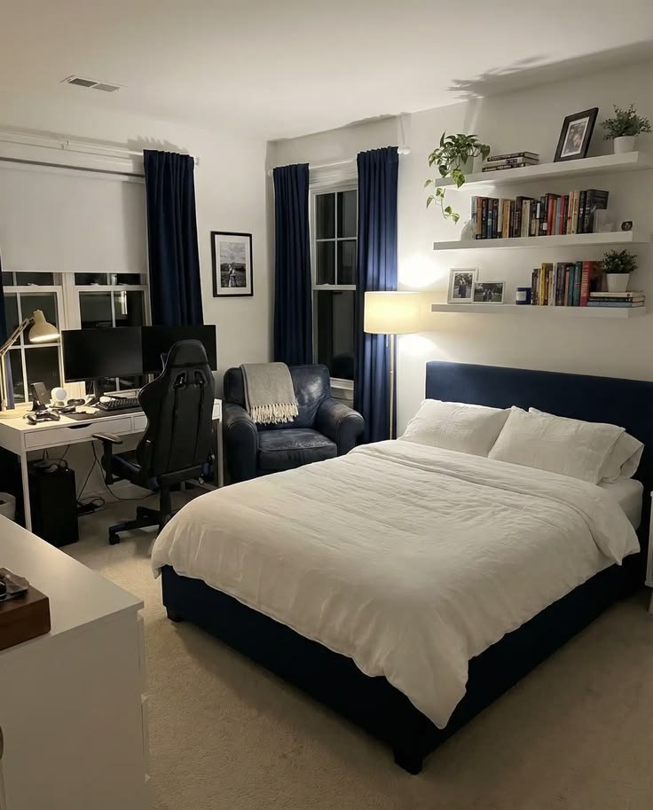 Aurielle007s's tweet photo. Somewhere between cozy and effortlessly cool. https://t.co/9iWIcC9z6W