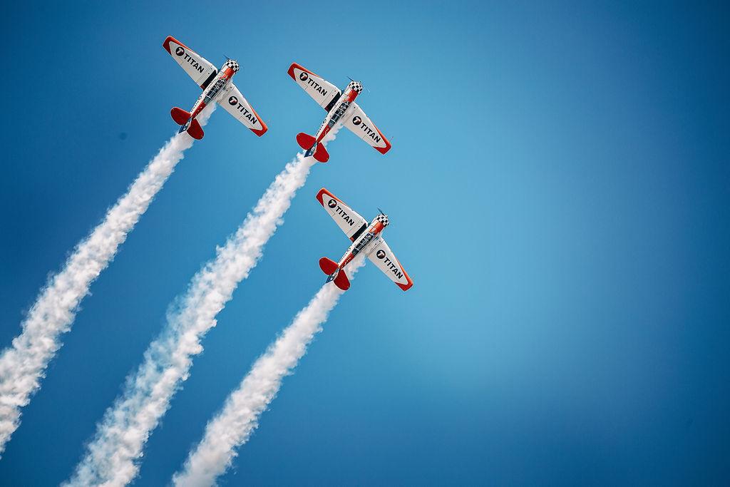 visitnorthal's tweet photo. Weekend plans? 🙌

🏹 Oka Kapassa | Sept. 11-12 in Tuscumbia
Native American culture, dancing, music, food &amp; more. FREE admission!
✈️ North Alabama Airfest | Sept. 12-13 in Tanner
Airshows, fly-bys, aircraft displays &amp; more!

Which one are you headed to? #VisitNorthAL https://t.co/oRB8m0OtmO
