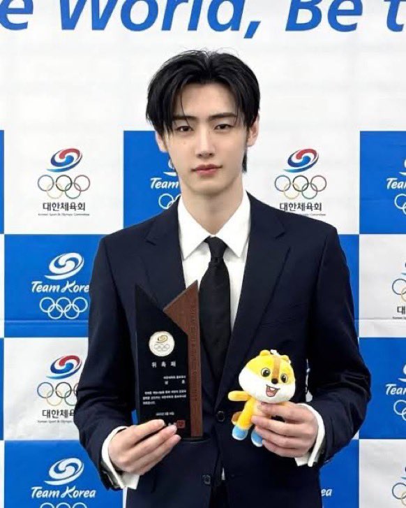 SunghoonTeam's tweet photo. ★100 Stars #SUNGHOON Deal
Korea Social Contribution Awards
K-POP Individual Division

RULES
Follow @_sellnsold
130 RT Like their pin &amp; this
95 proofs in 24 hours

🗳️ WTS VOTE
STARDOM silver star
MNET M COUNTDOWN Live Voting
COOGOONG KGMA

#ENHYPEN seller sell votes jual beli buy https://t.co/G4fWbT1y60