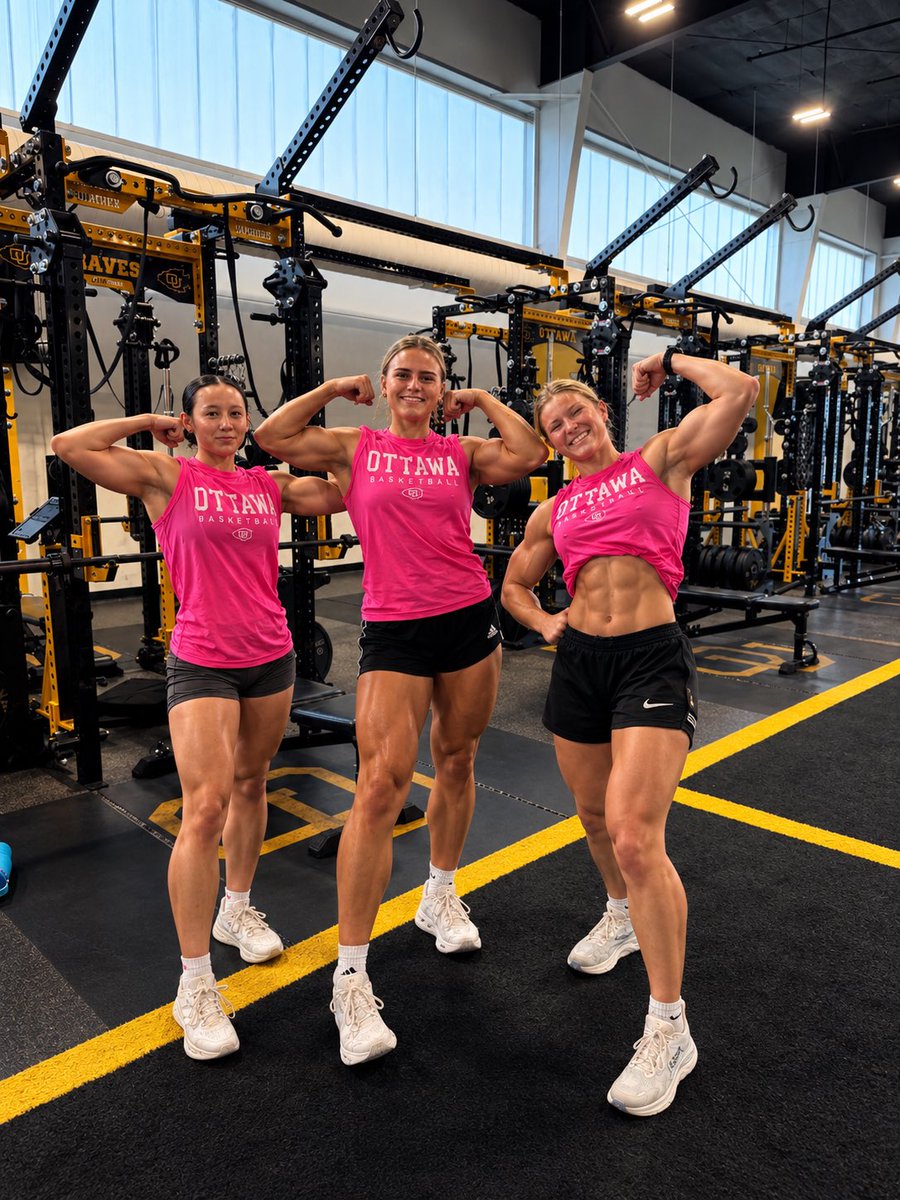 OUBravesWBB's tweet photo. WE’VE BEEN LIFTING… 👀💪🏻 https://t.co/UFCxtEmIkQ