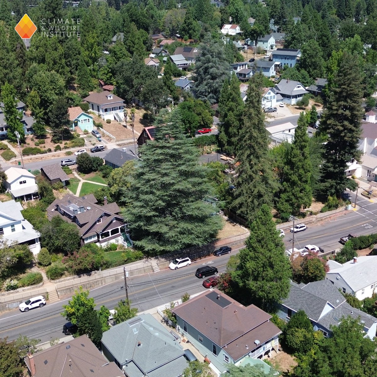 ClimateWildfire's tweet photo. We just kicked off the Wildfire Ready Design Challenge, an interdisciplinary student competition sponsored by @PGE4Me, reimagining what wildfire-resilient neighborhoods could look like and feasibly implement. Learn more: https://t.co/KrVSBfLgTH. https://t.co/WNzj4VSviY