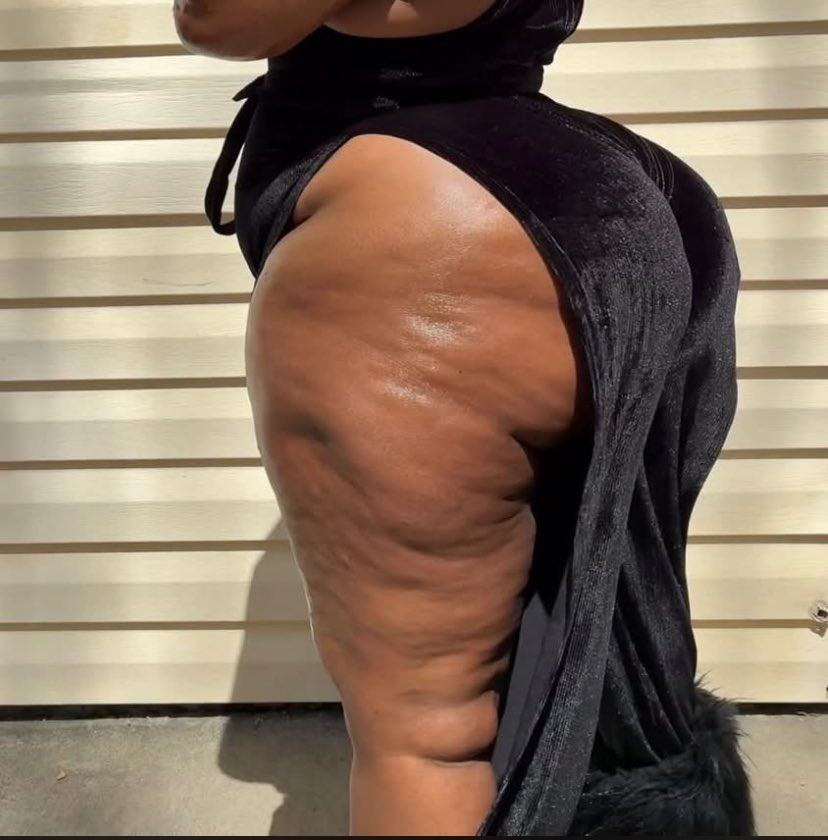 prettyAshley207's tweet photo. #nsfwtwt https://t.co/9krCgEOBxc