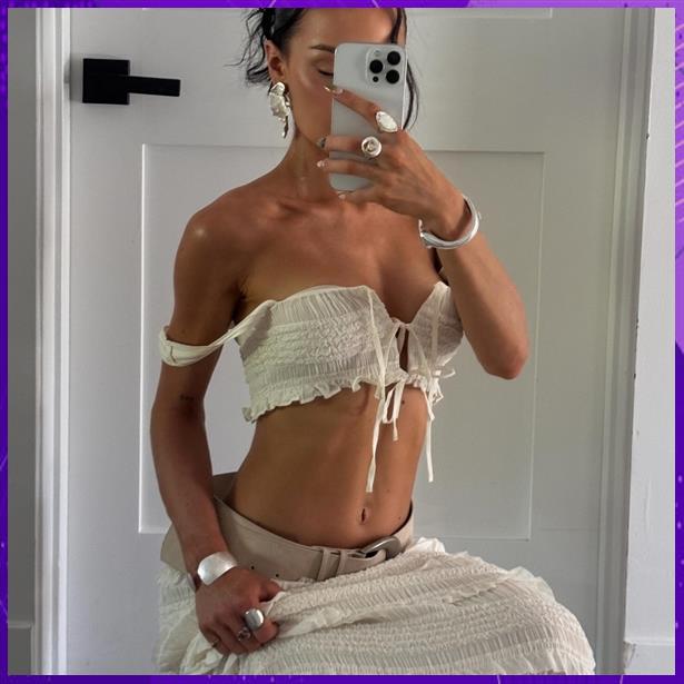 animieluvrr1's tweet photo. sanki https://t.co/jMUTs5ZLnG Seninle 
@乂esCort乂@
 hayatın sıradan anları bile daha anlamlı geliyor. 🤍 #bodrum #bodrumbayan #yahşi #ortaca https://t.co/yCcxQIaO10 https://t.co/sRM2lojUoO