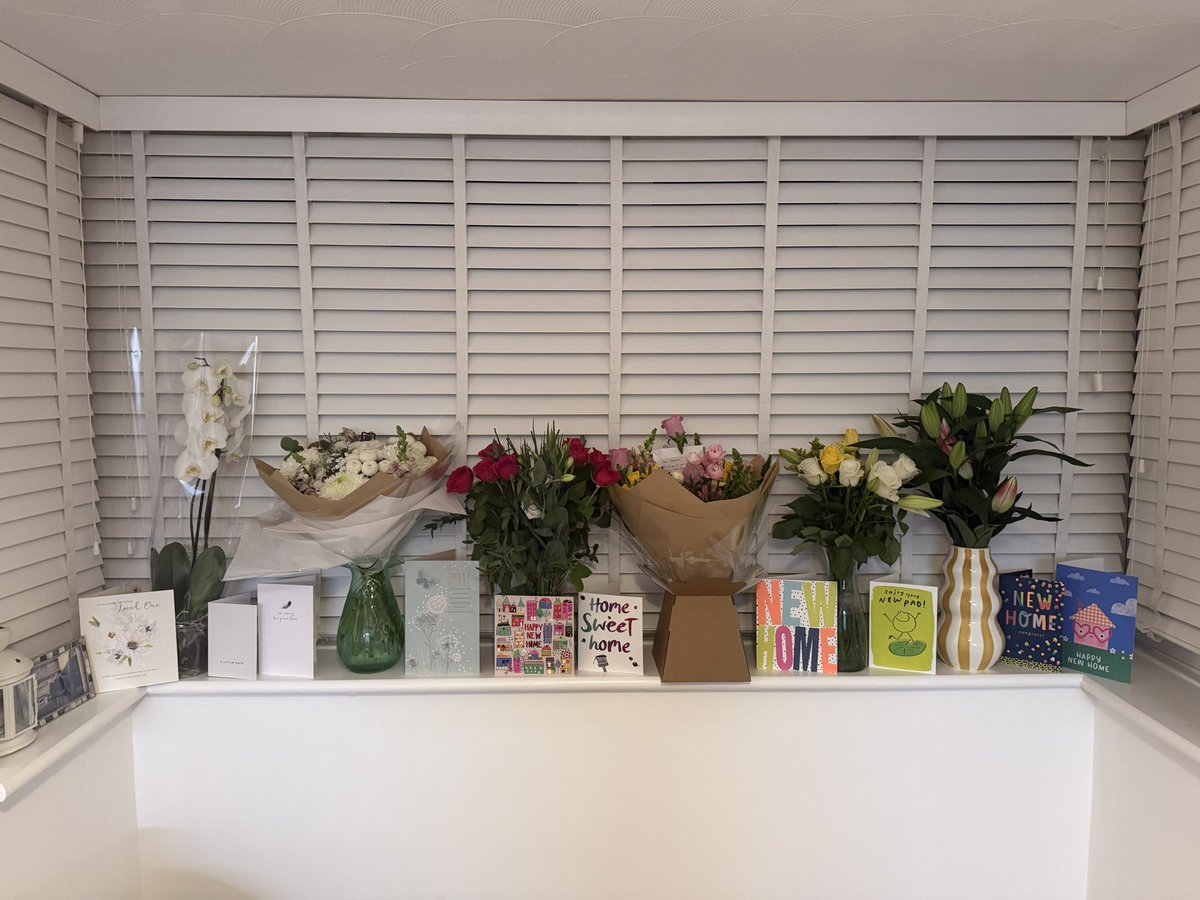 duchess_sharonb's tweet photo. What a strange few weeks it’s been.
I moved into a new flat on my own and my amazing Dad left us after a short battle with cancer.
The love and support from those around me has been incredible. 
I am lucky to have such amazing people in my life ���️ https://t.co/FjoQoG1WOx