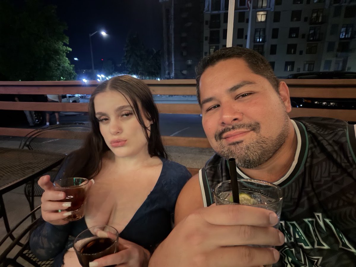 IvDogg's tweet photo. #Pub85Kirkland #ShinyaShokudo #ParkLaneKirkland #OffTheRailsSportsPub #ScotchDoublers #Lucky7Kirkland #CitizenApp #SluggersSeattle #PioneerTacosAndTequila #DinosPub #Vons1000Spirits #KirklandWA #BellevueWA #Seattle #RedmondWA #iLoveTequila #LemuelLyes #illDrinkToThat https://t.co/VzwEmnagDC