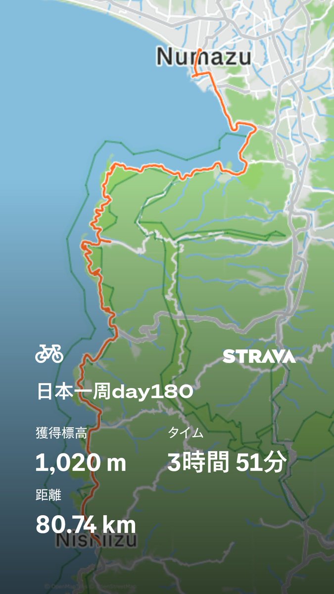 cyclistmm's tweet photo. 日本一周day180(西伊豆〜戸田〜沼津)

道中、富士山が綺麗に見えました！

土肥金山は松も鯉も神社の鳥居も金一色で見栄えが良かったです😊

雨が降らないこの日のうちに山梨県をかすろうかとも思いましたが、思いの外脚が疲れていたので止めました(��)。

#ロードバイク 
#サイクリング 
#日本一周 https://t.co/K82zWqbYoL